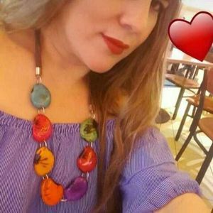 Meet your Posher, Raquel aida